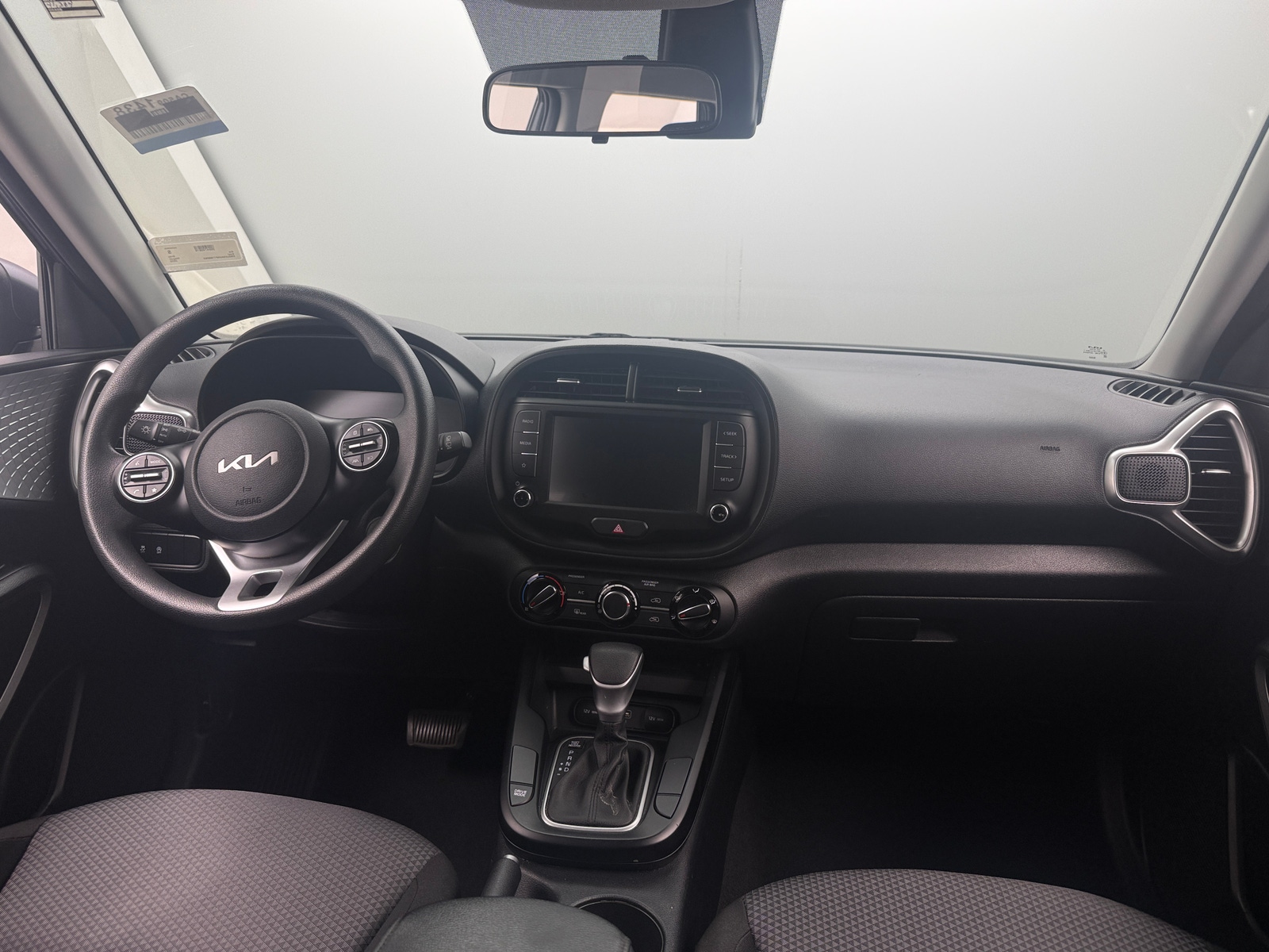 Thumbnail: 2023 Kia Soul - 3