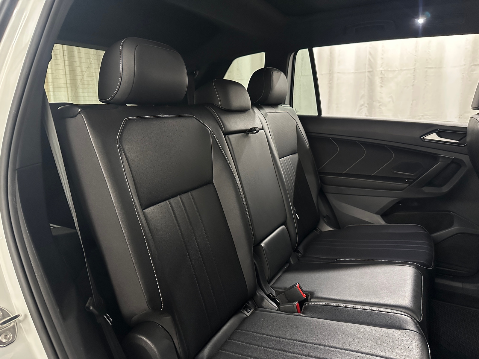 Thumbnail: 2024 Volkswagen Tiguan - 5
