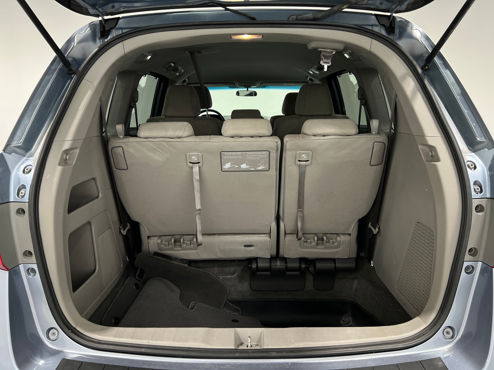 Thumbnail: 2011 Honda Odyssey - 7