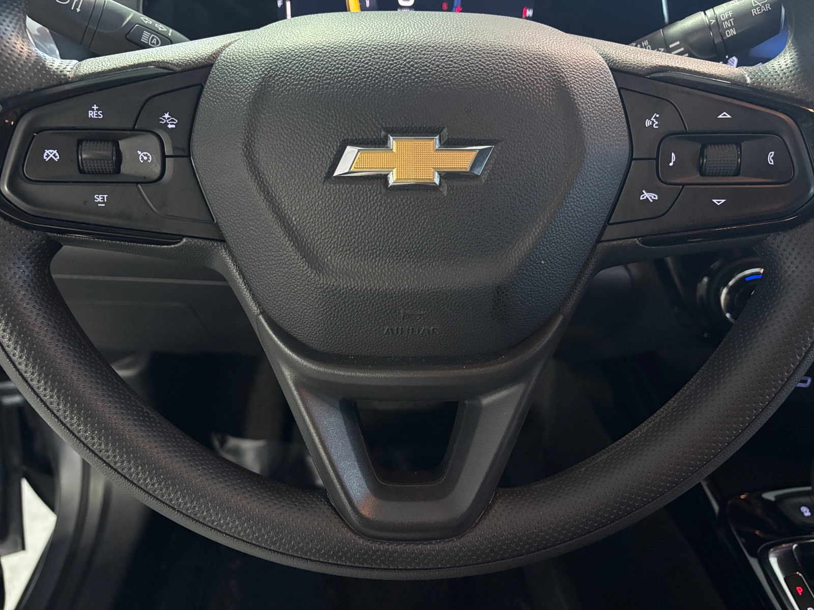 Thumbnail: 2025 Chevrolet Trax - 5