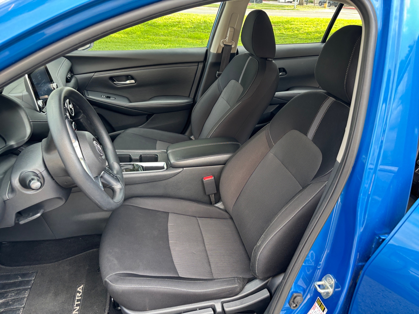 Thumbnail: 2025 Nissan Sentra - 2