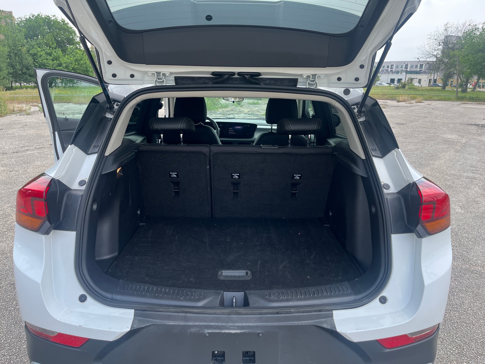 Thumbnail: 2025 Buick Encore GX - 5