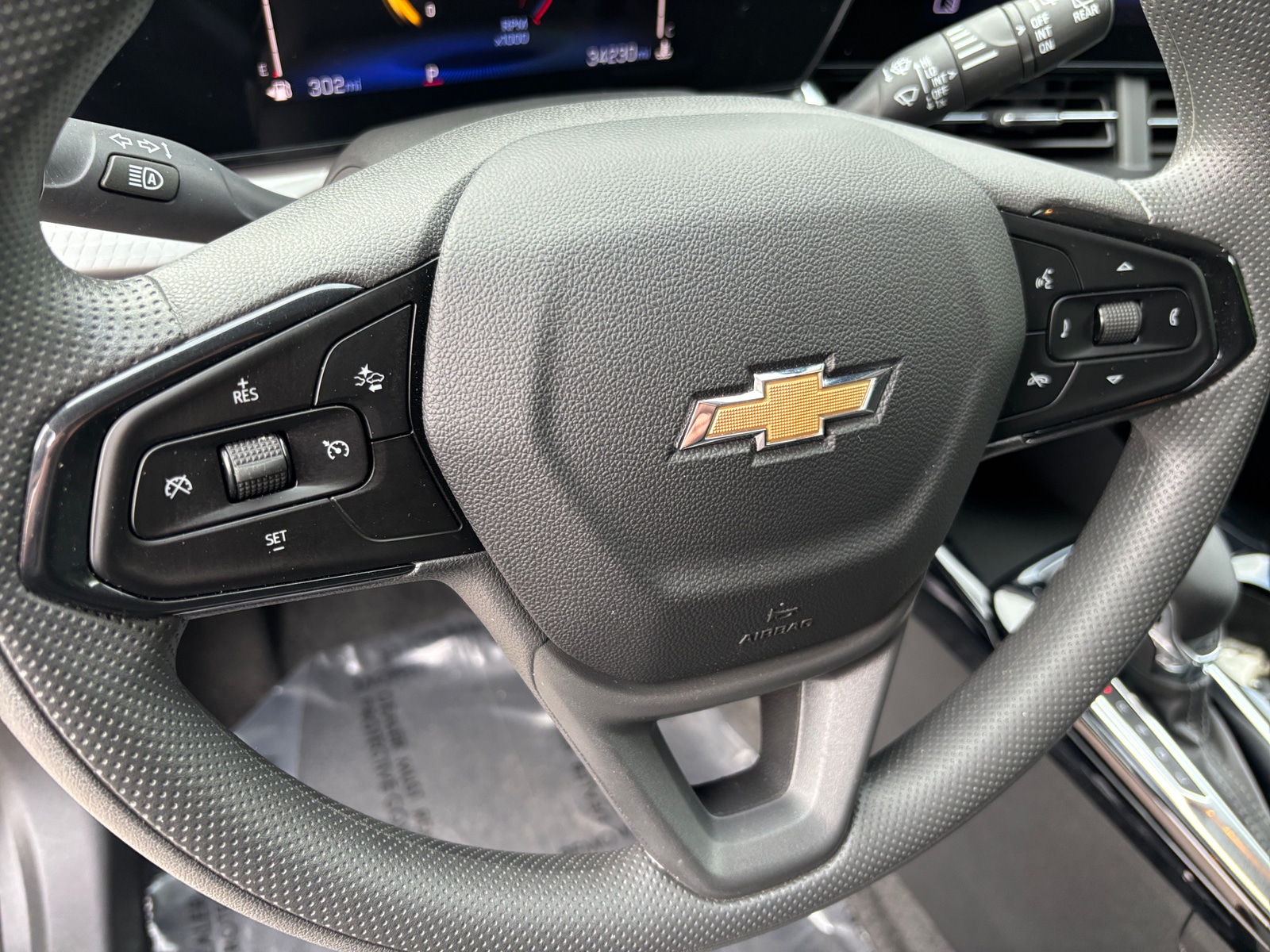 Thumbnail: 2025 Chevrolet Trax - 4