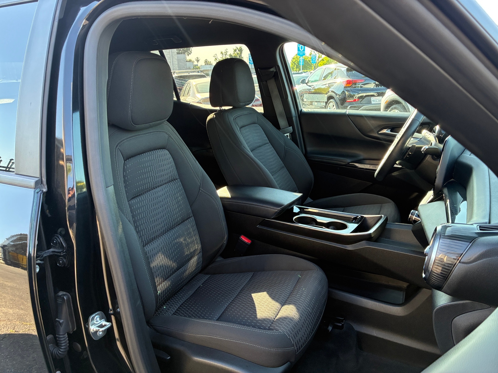 Thumbnail: 2025 Chevrolet Equinox - 2