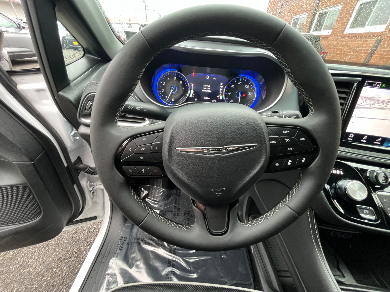 Thumbnail: 2025 Chrysler Pacifica - 4