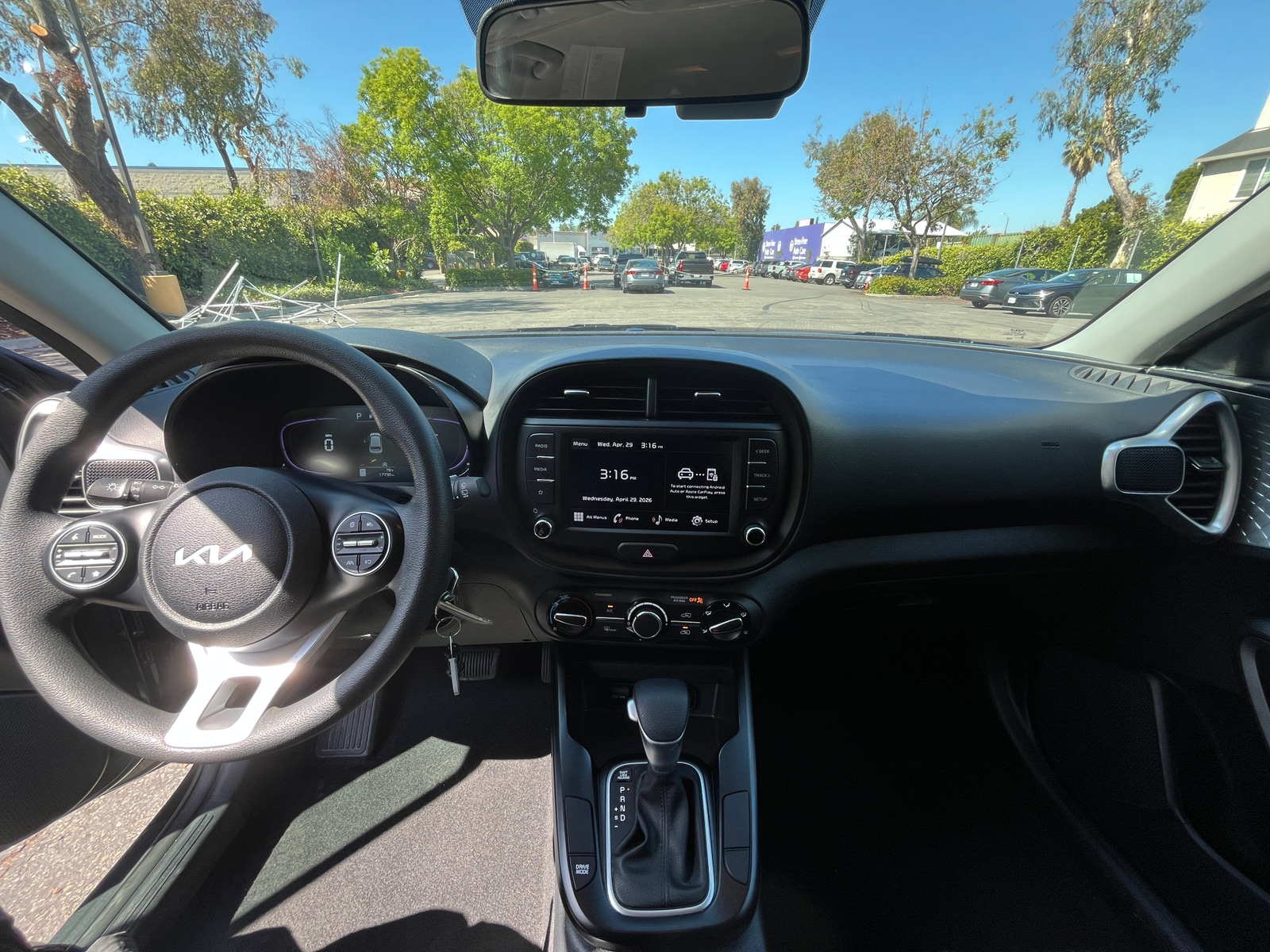 Thumbnail: 2025 Kia Soul - 3
