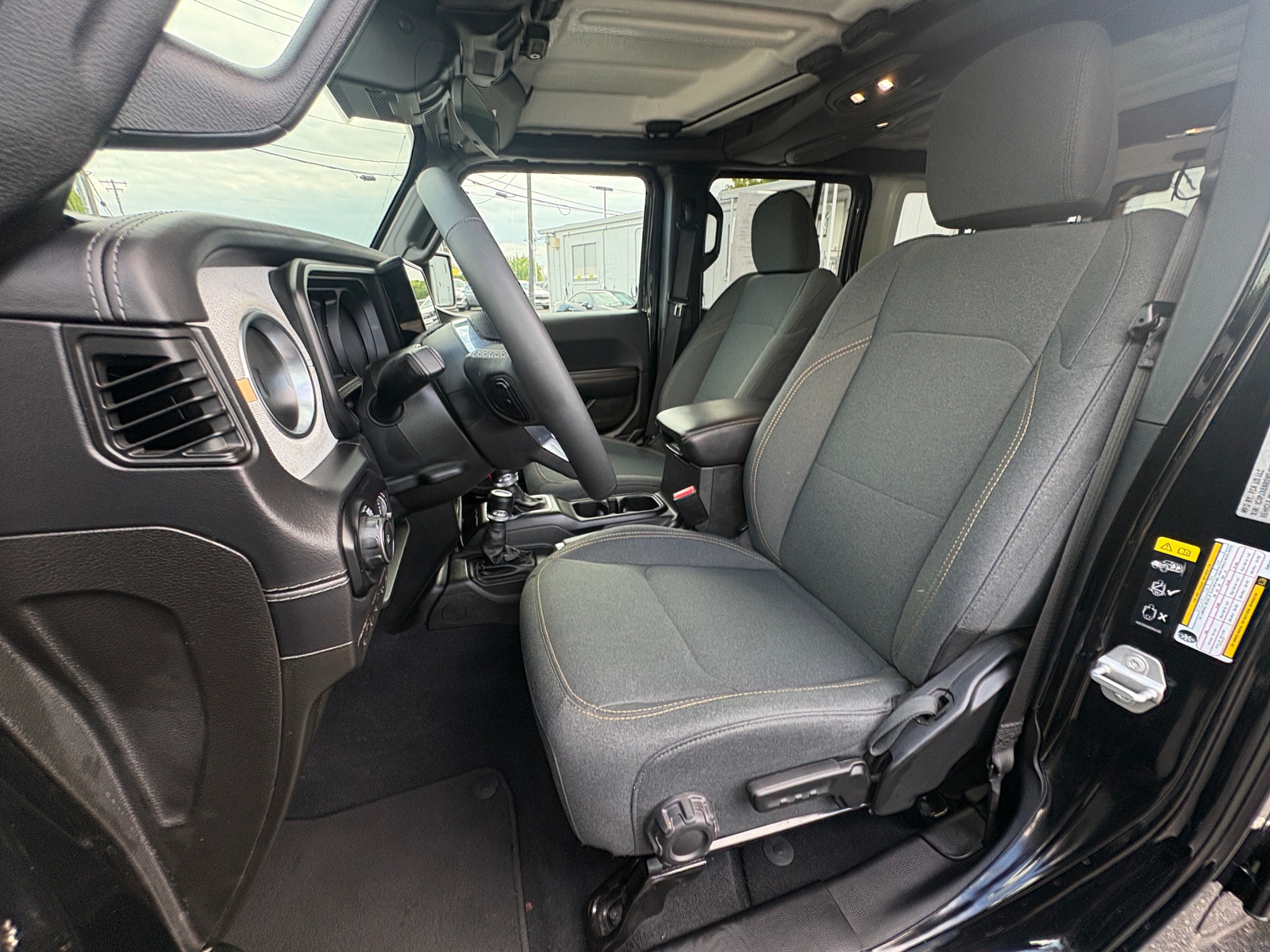 Thumbnail: 2025 Jeep Wrangler - 2