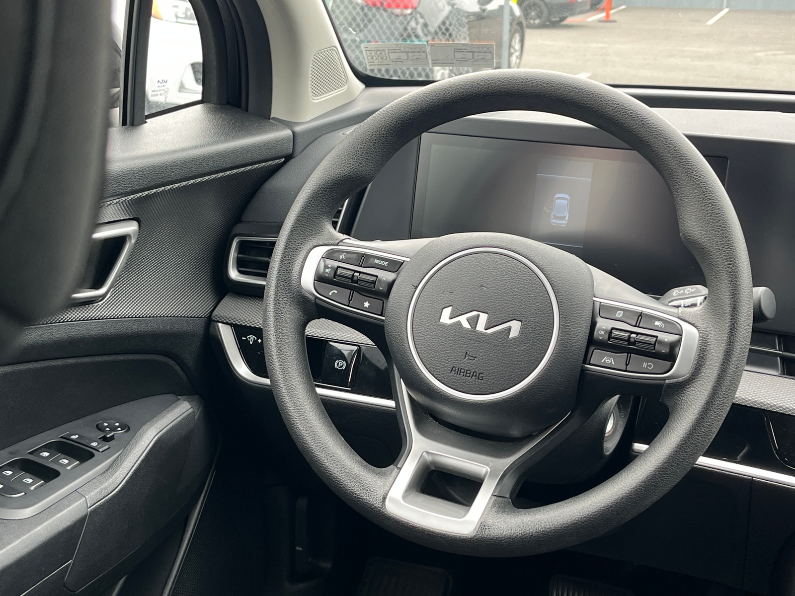 Thumbnail: 2025 Kia Sportage - 5