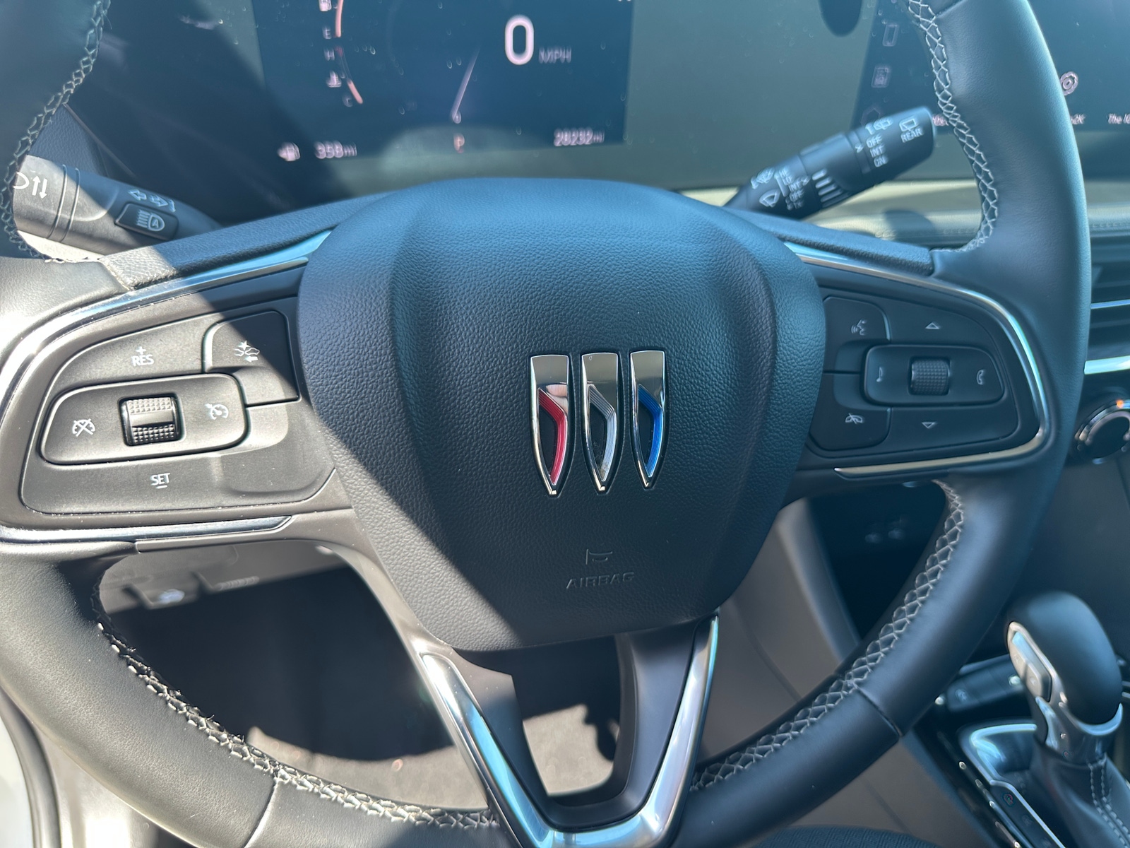 Thumbnail: 2025 Buick Encore GX - 5