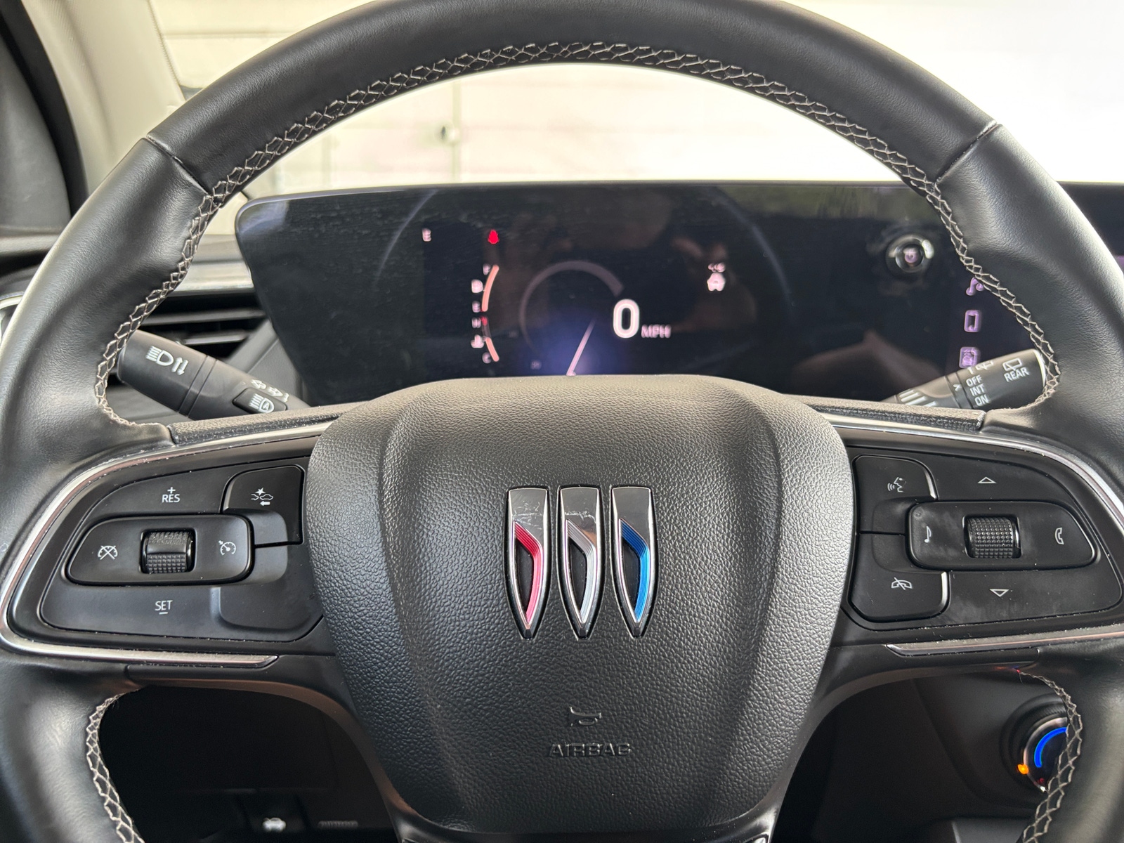 Thumbnail: 2025 Buick Encore GX - 5