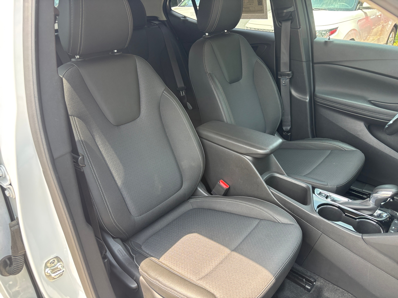 Thumbnail: 2025 Buick Encore GX - 2
