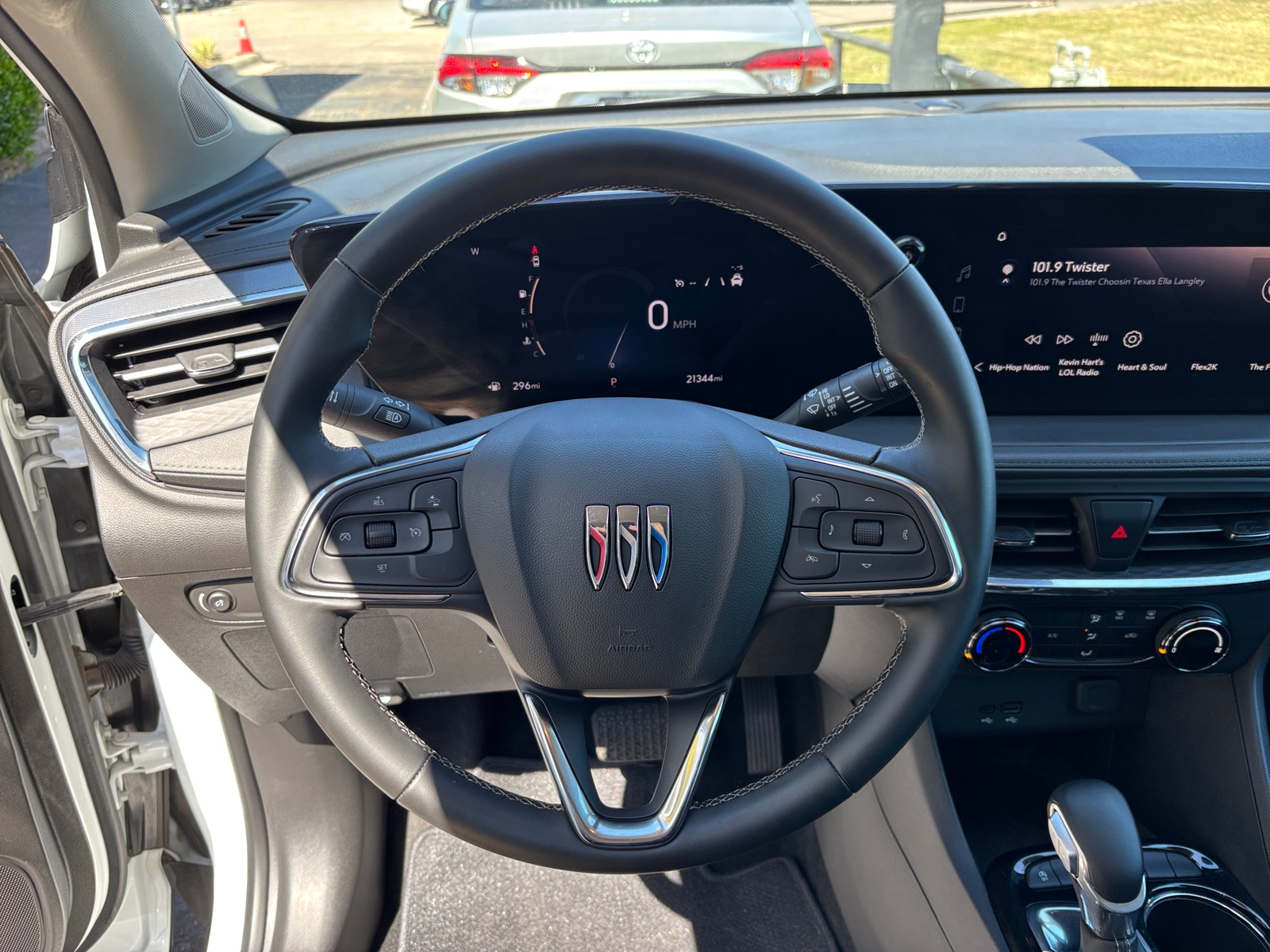 Thumbnail: 2025 Buick Encore GX - 5