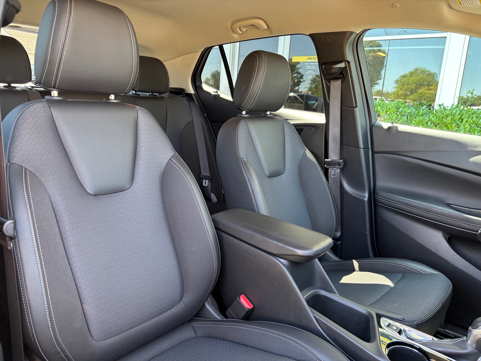 Thumbnail: 2025 Buick Encore GX - 2
