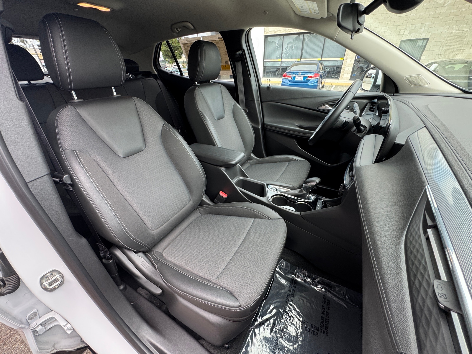 Thumbnail: 2025 Buick Encore GX - 2