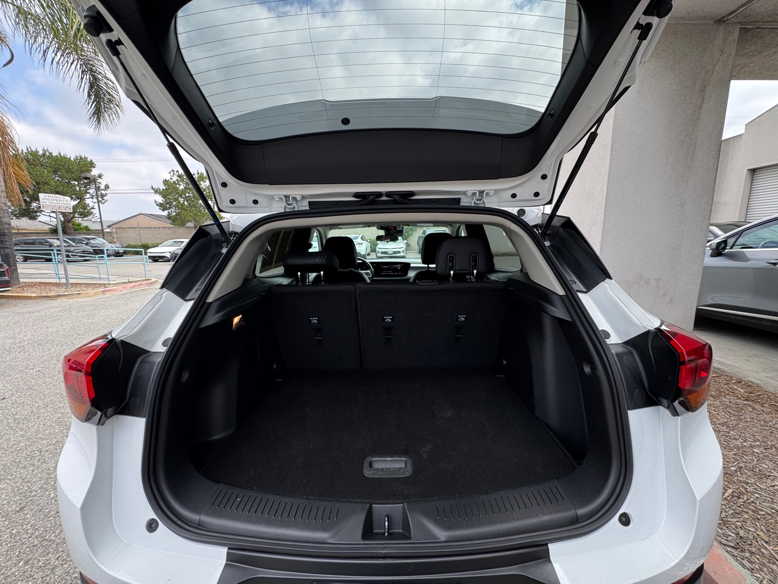 Thumbnail: 2025 Buick Encore GX - 6