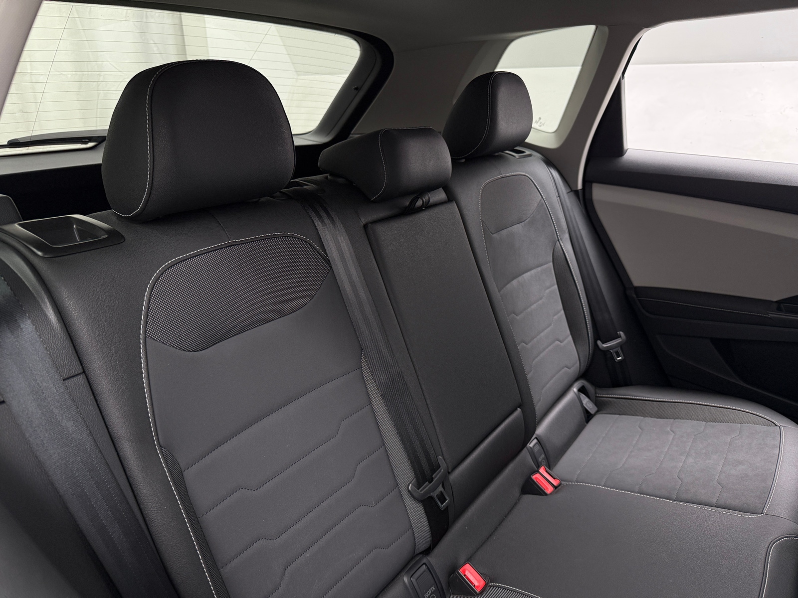 Thumbnail: 2025 Volkswagen Taos - 5