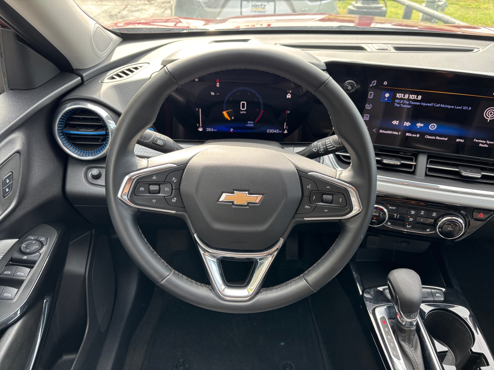 Thumbnail: 2025 Chevrolet Trax - 5