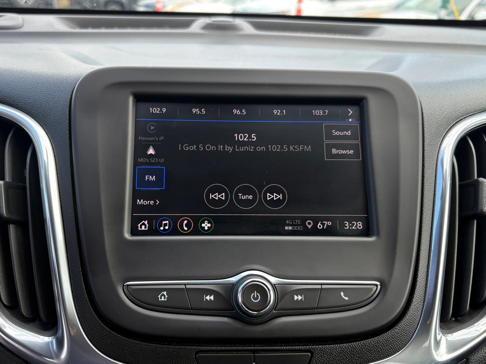 Thumbnail: 2024 Chevrolet Equinox - 4