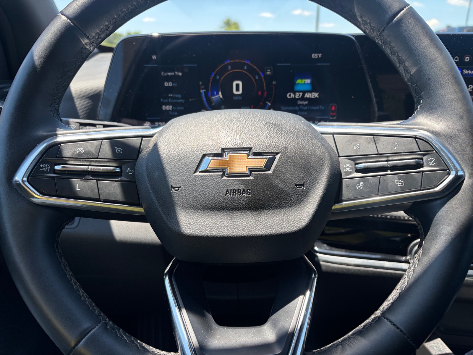 Thumbnail: 2025 Chevrolet Equinox - 5