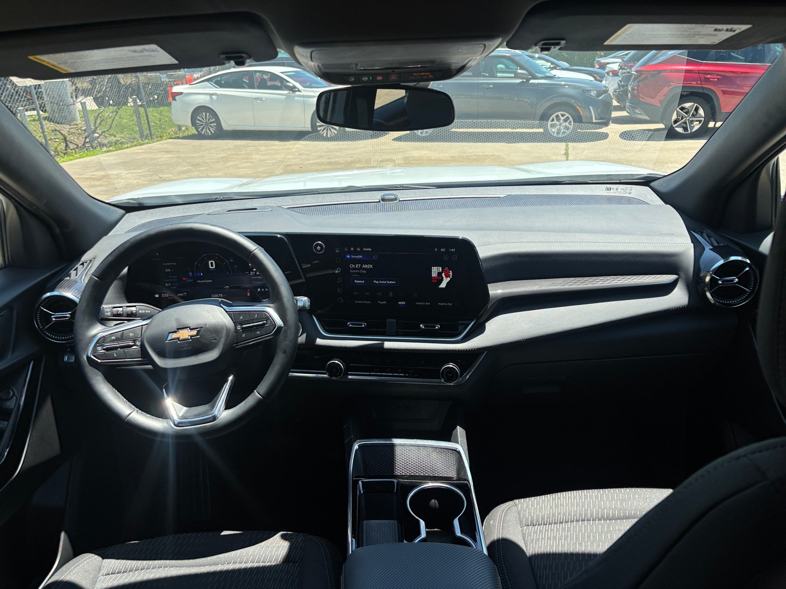 Thumbnail: 2025 Chevrolet Equinox - 3