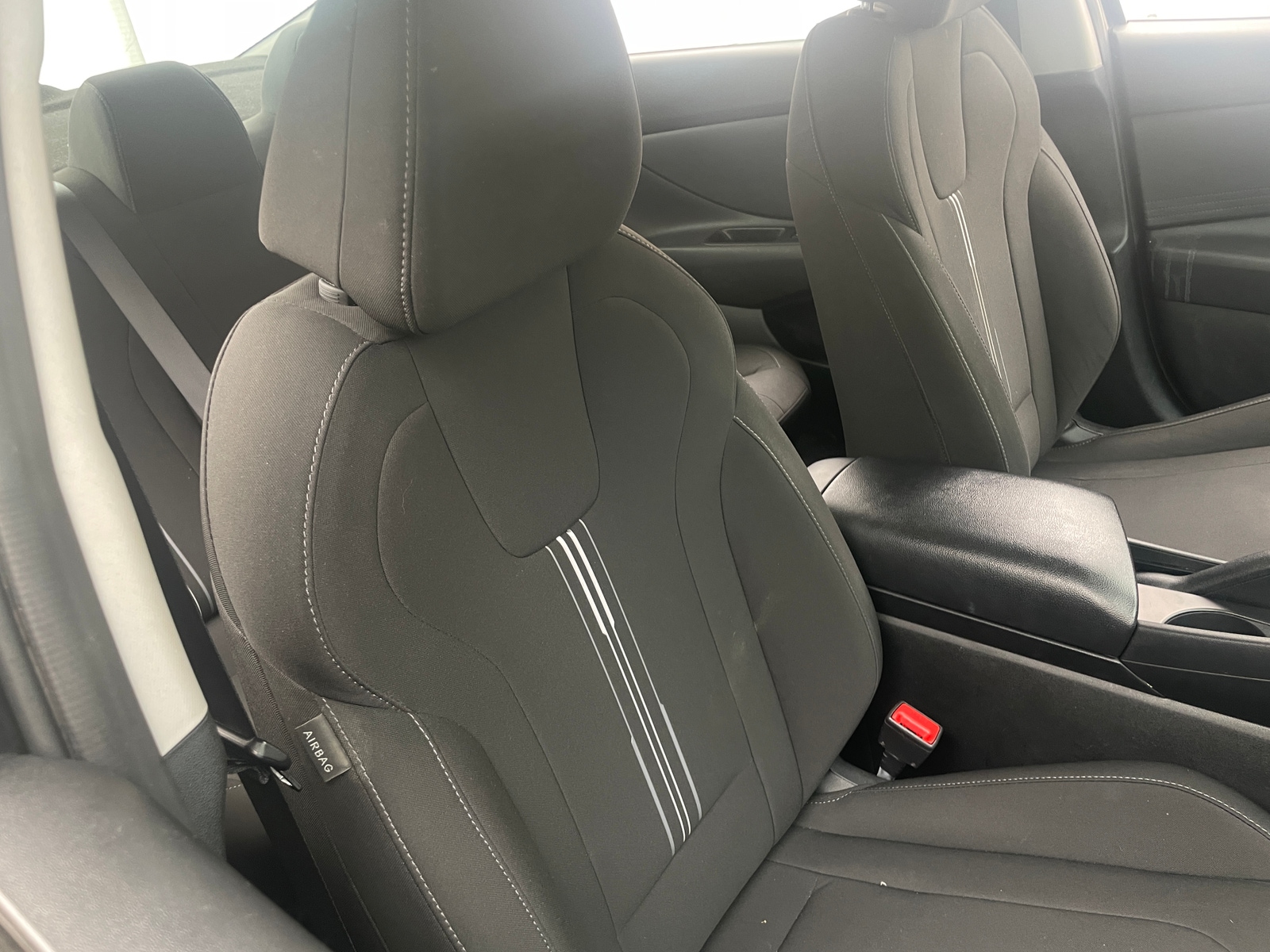 Thumbnail: 2021 Hyundai Elantra - 2