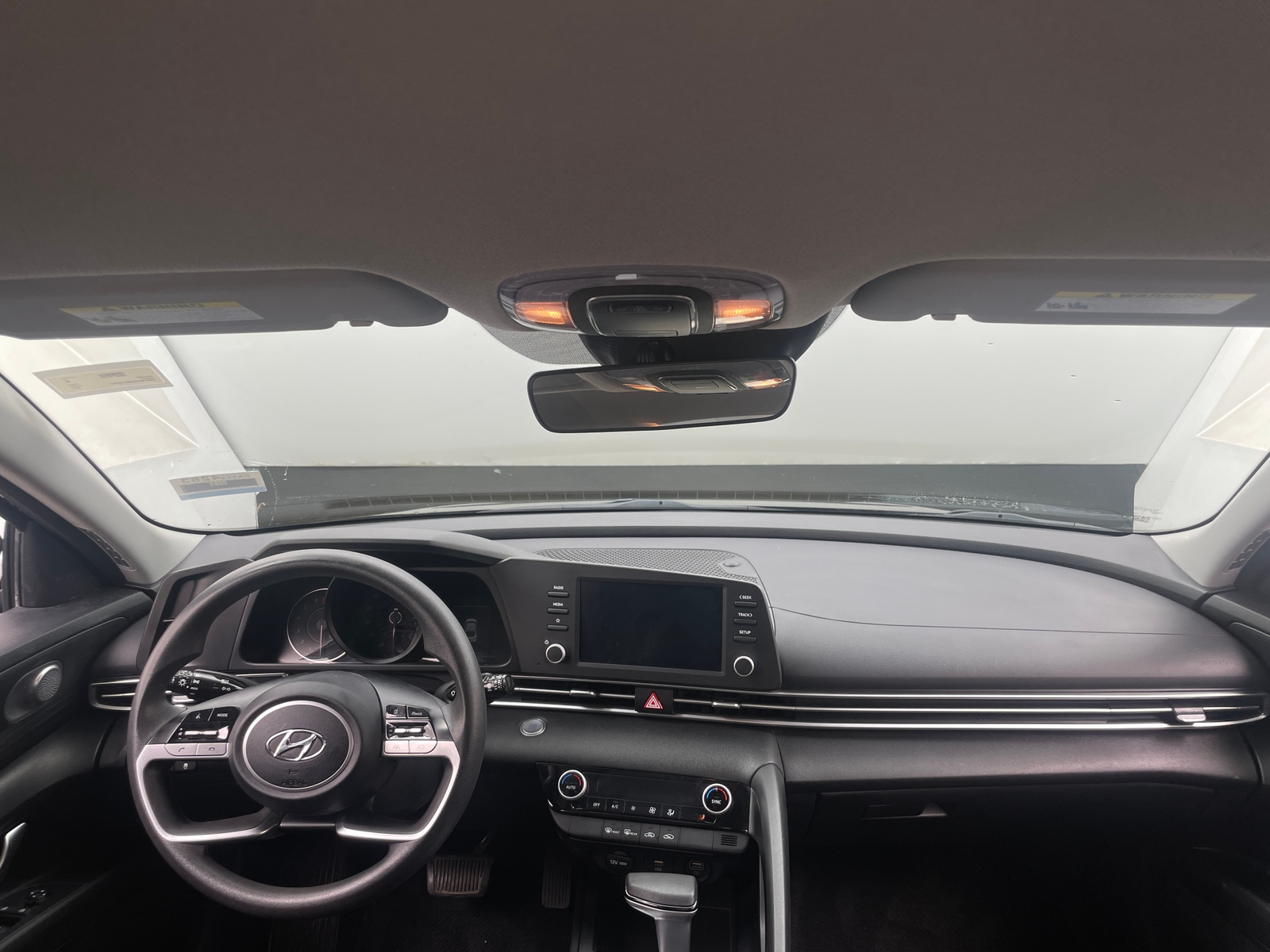 Thumbnail: 2021 Hyundai Elantra - 3