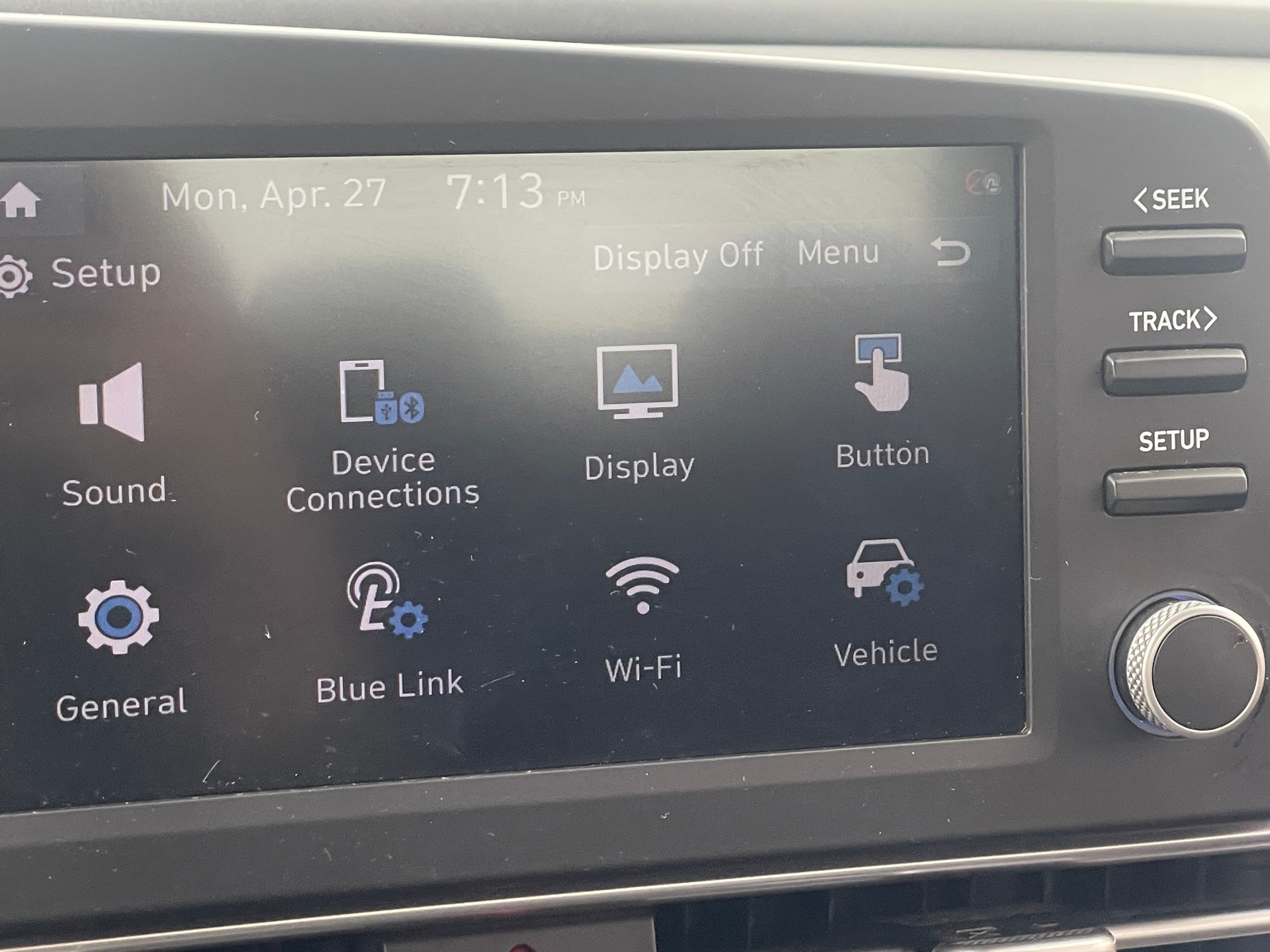 Thumbnail: 2021 Hyundai Elantra - 4