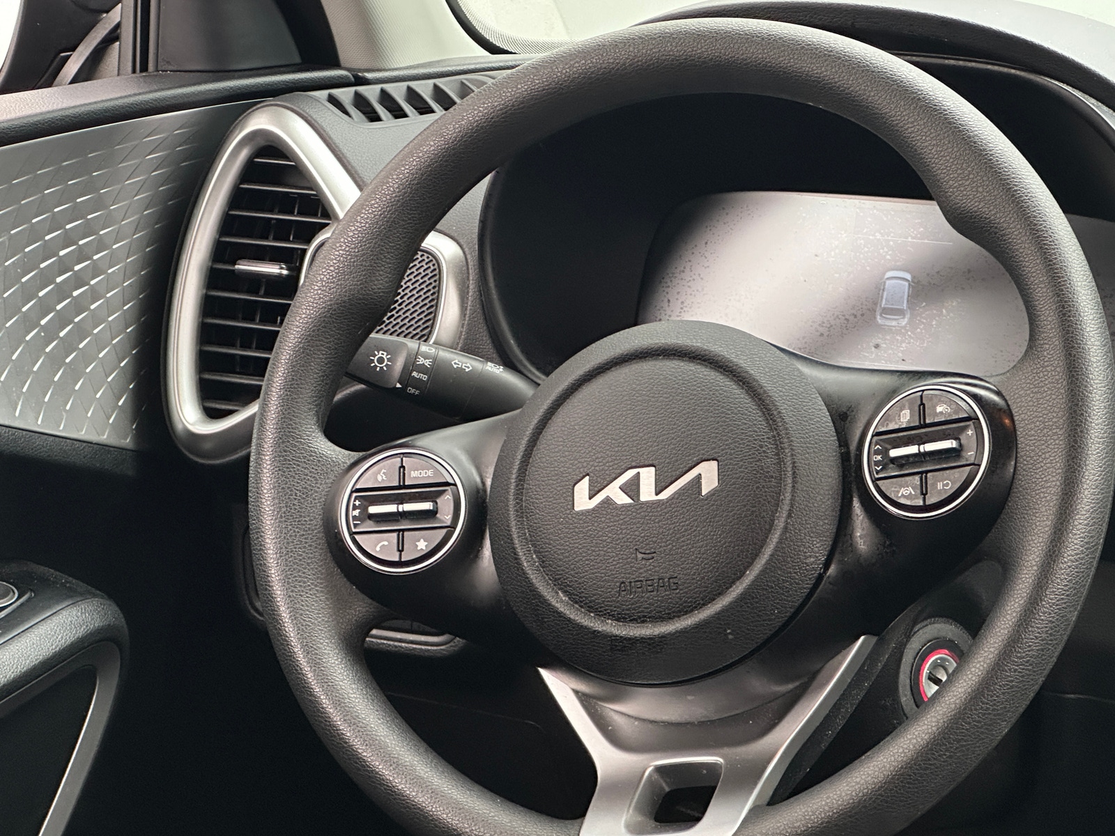 Thumbnail: 2024 Kia Soul - 5