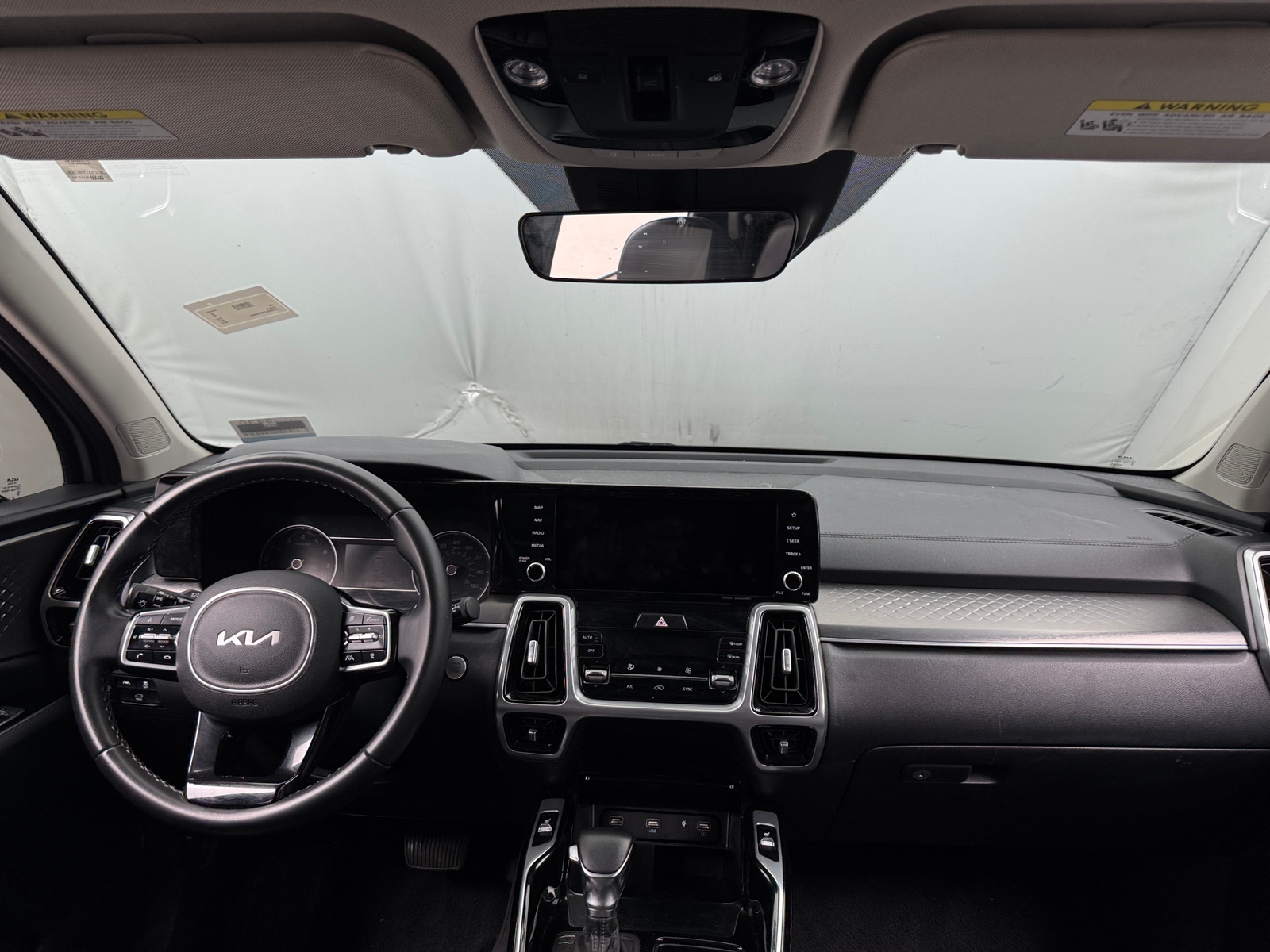 Thumbnail: 2022 Kia Sorento - 2
