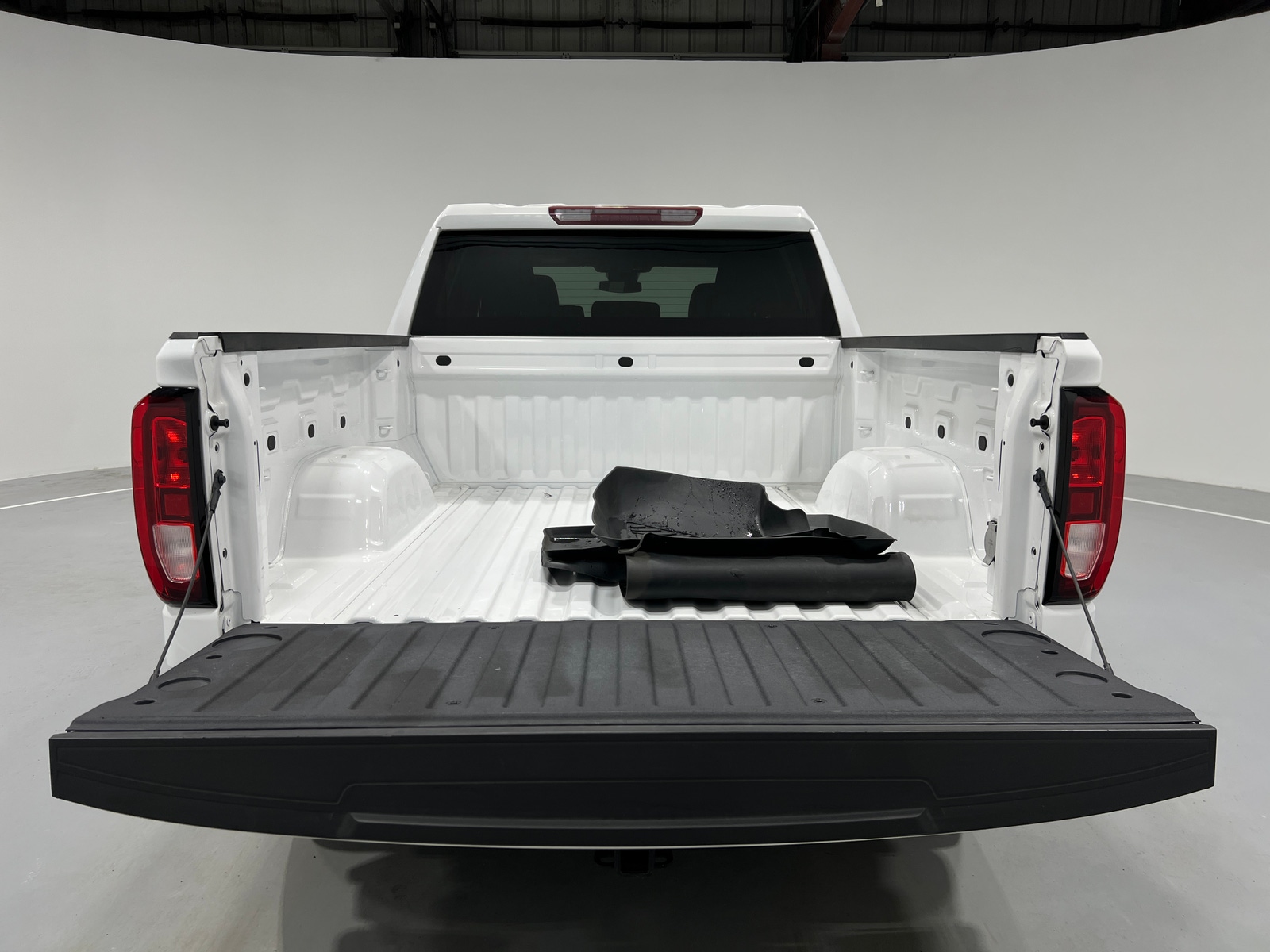 Thumbnail: 2023 GMC Sierra 1500 - 7