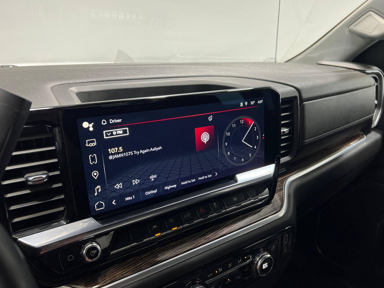 Thumbnail: 2023 GMC Sierra 1500 - 4