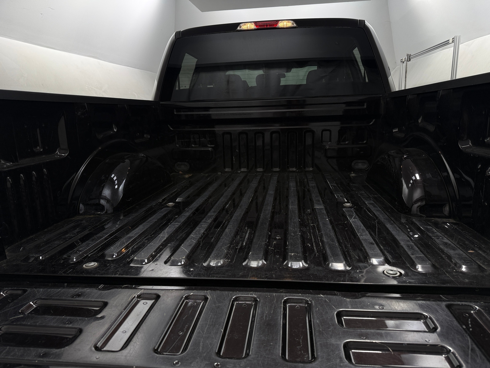 Thumbnail: 2018 Ford Econoline - 7