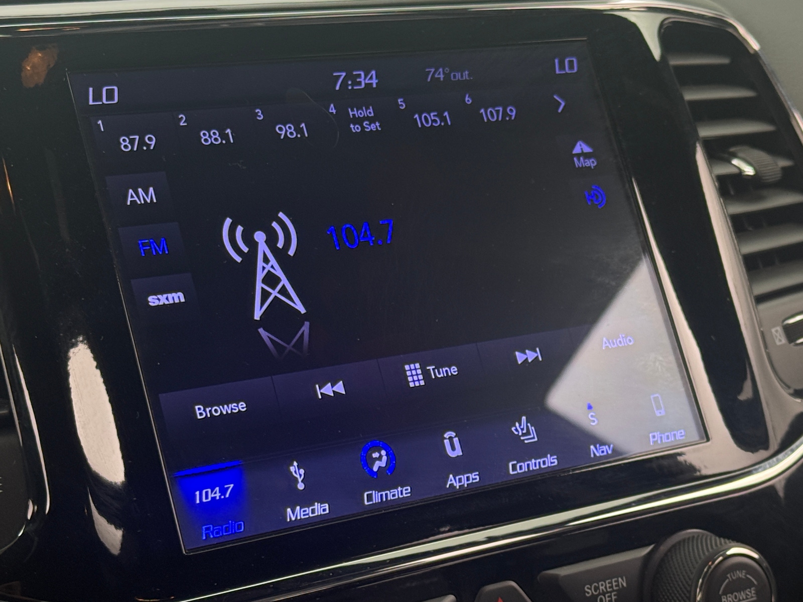 Thumbnail: 2019 Jeep Grand Cherokee - 3