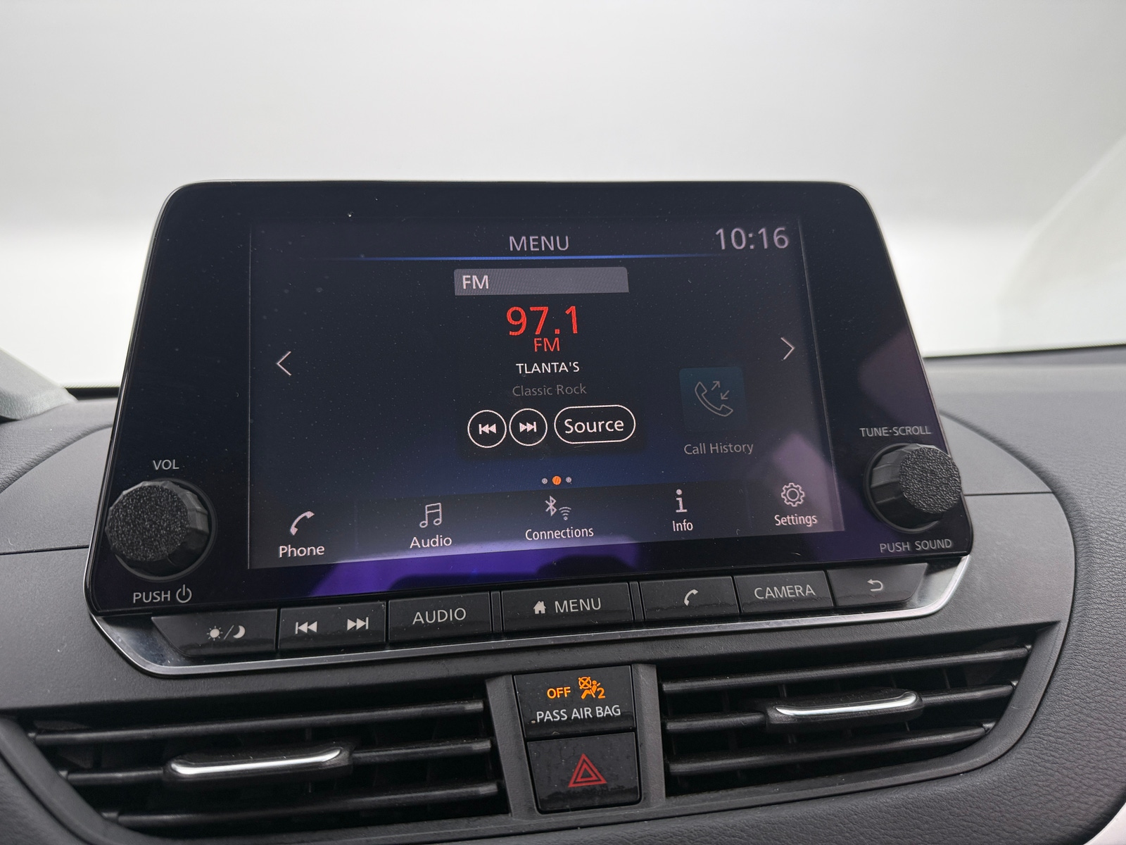 Thumbnail: 2019 Nissan Altima - 4