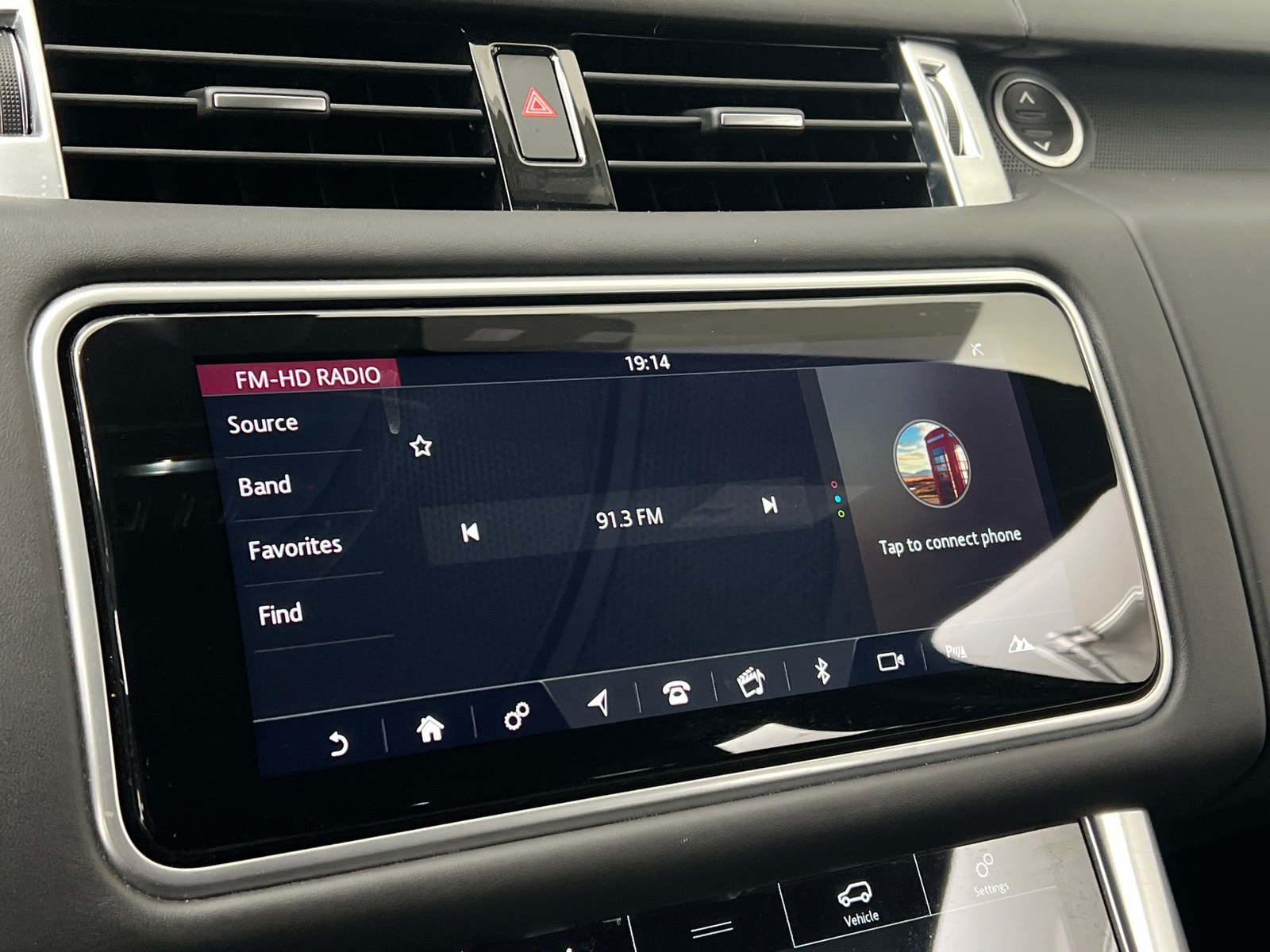 Thumbnail: 2019 Land Rover Range Rover Sport - 3