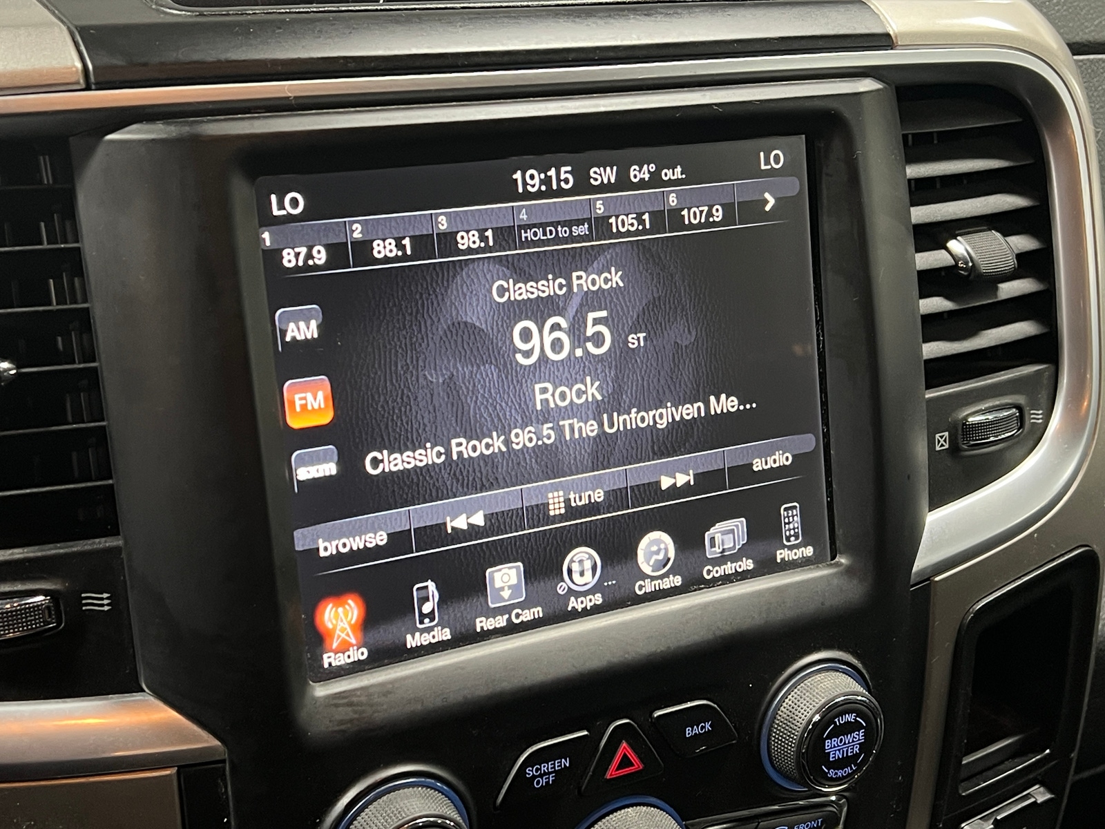 Thumbnail: 2017 RAM 1500 - 4