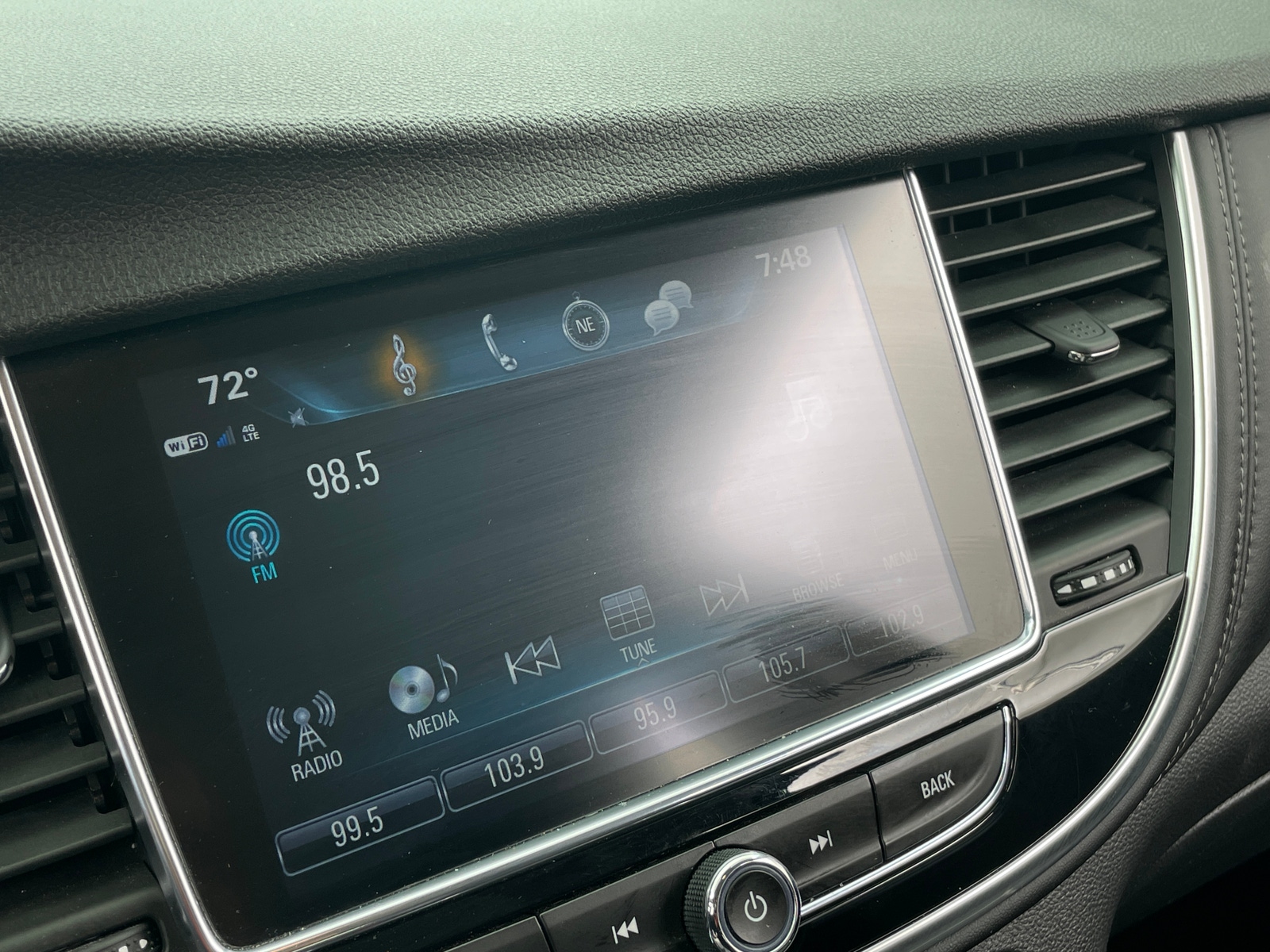 Thumbnail: 2019 Buick Encore - 4