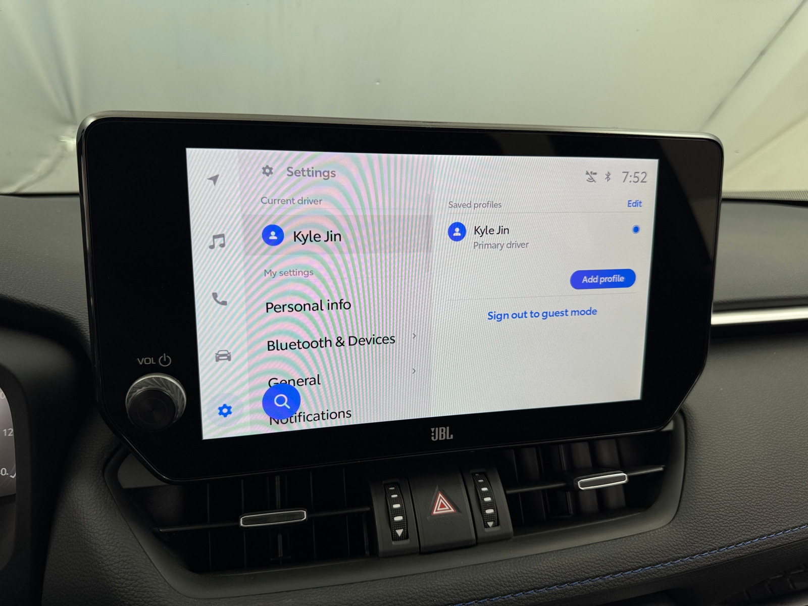 Thumbnail: 2025 Toyota RAV4 - 4