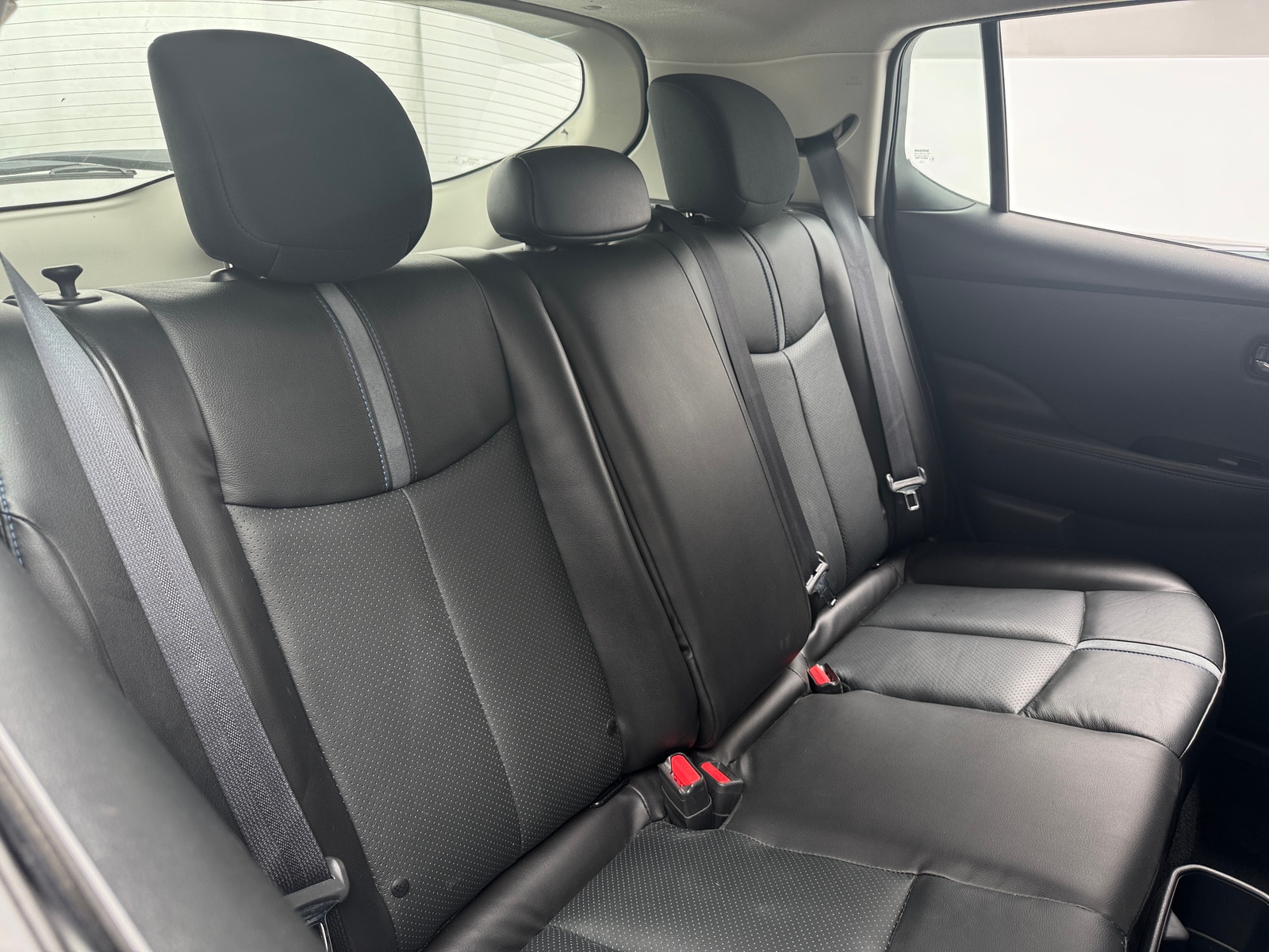 Thumbnail: 2021 Nissan Leaf - 5