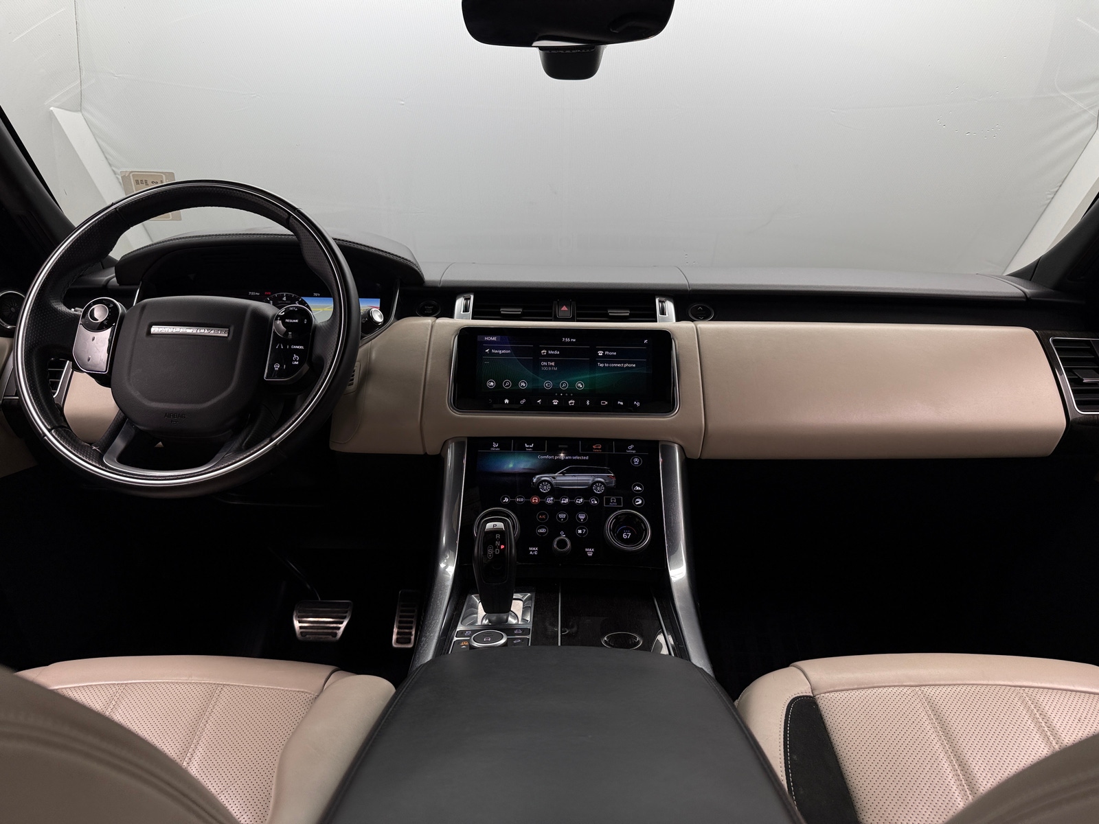 Thumbnail: 2020 Land Rover Range Rover Sport - 3