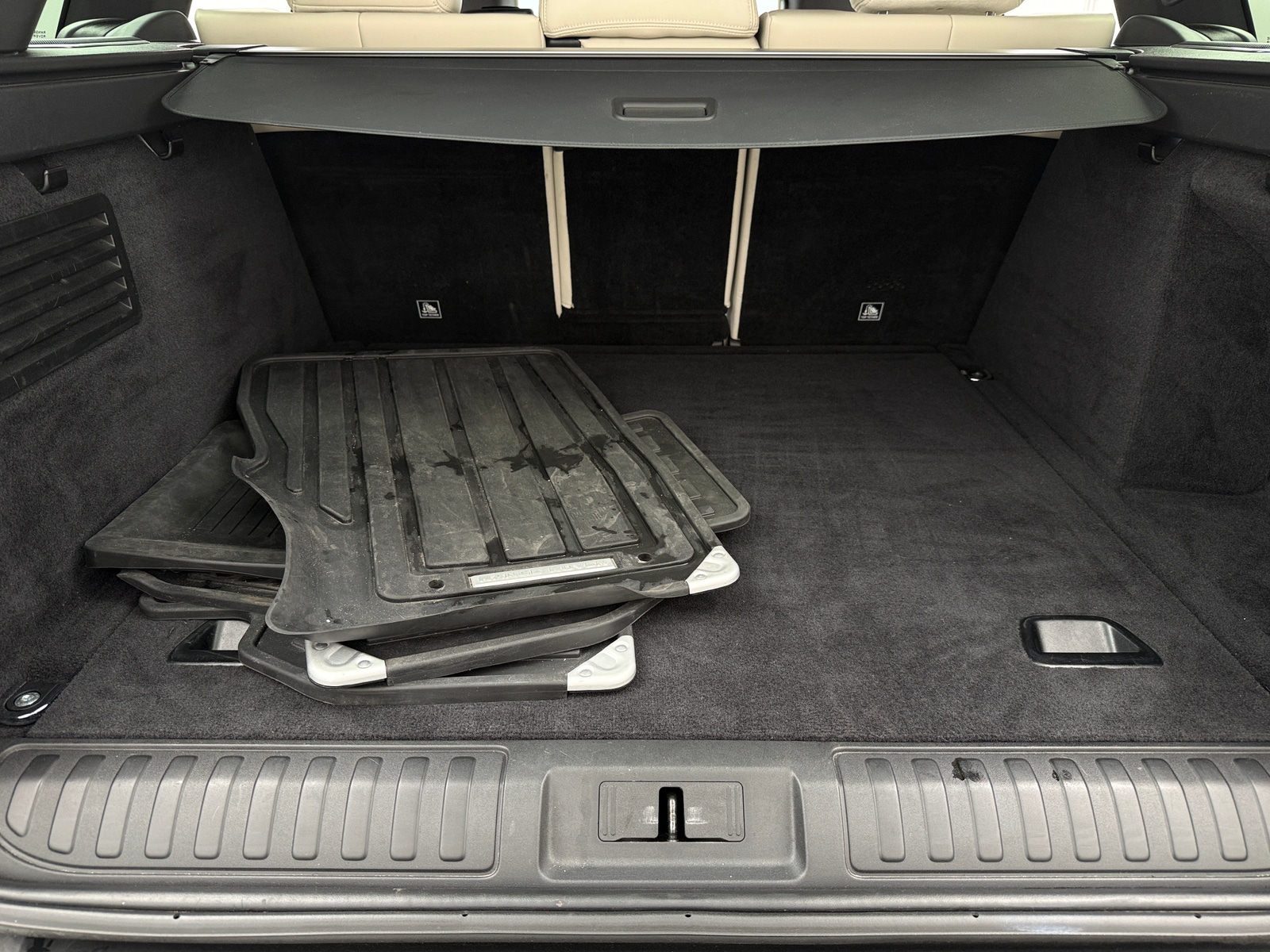 Thumbnail: 2020 Land Rover Range Rover Sport - 7