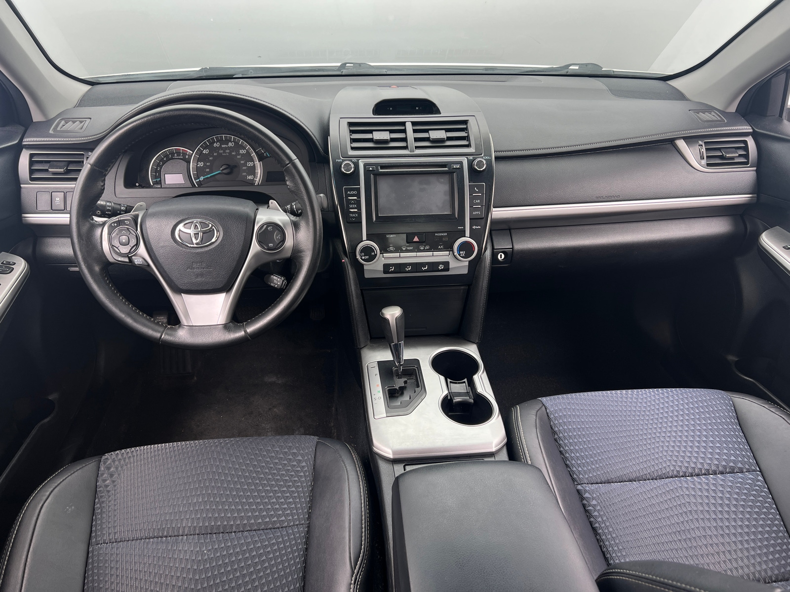 Thumbnail: 2014 Toyota Camry - 3