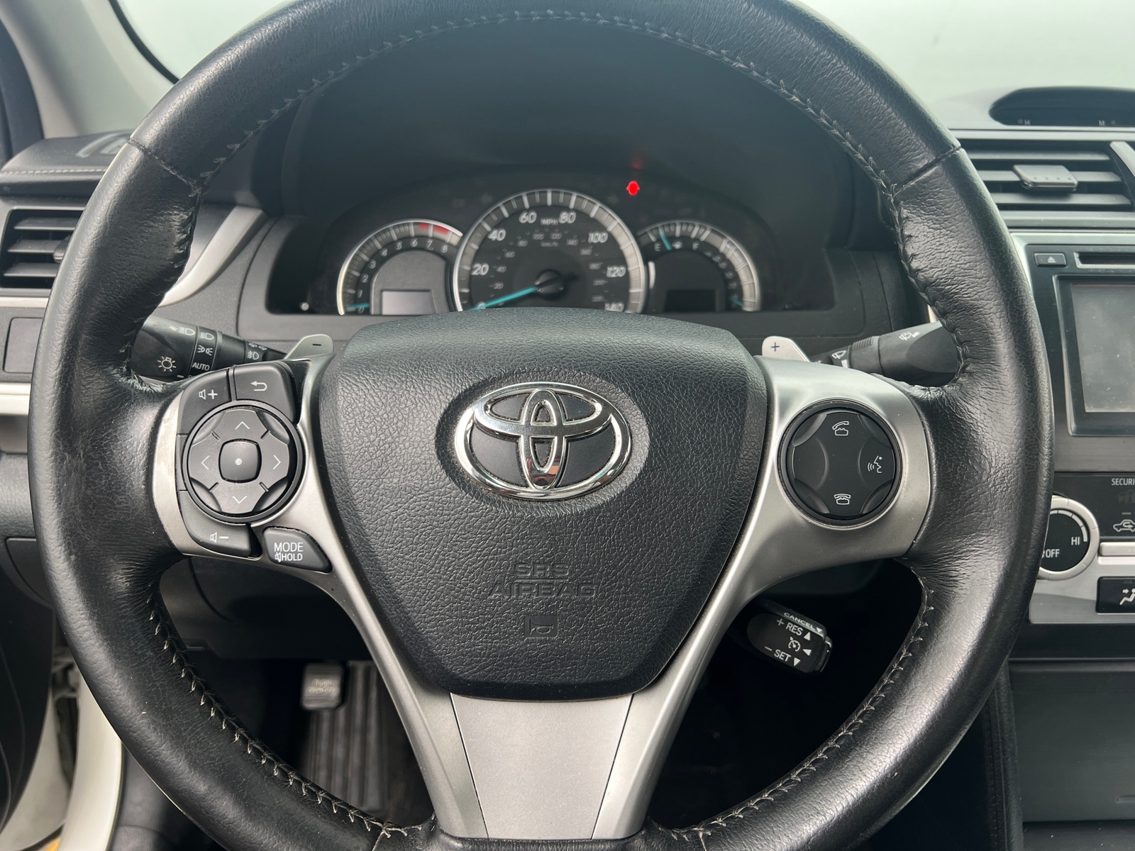 Thumbnail: 2014 Toyota Camry - 5
