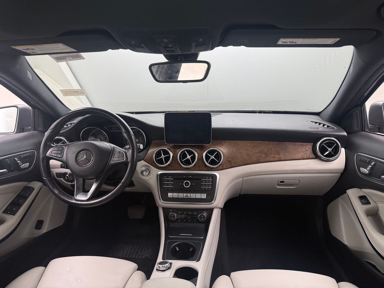Thumbnail: 2019 Mercedes-Benz GLA - 2