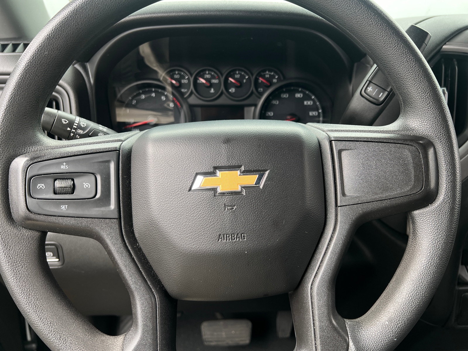Thumbnail: 2021 Chevrolet Silverado 1500 - 5