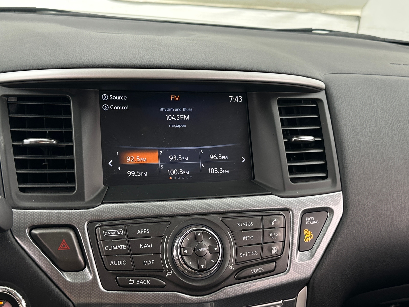 Thumbnail: 2019 Nissan Pathfinder - 3