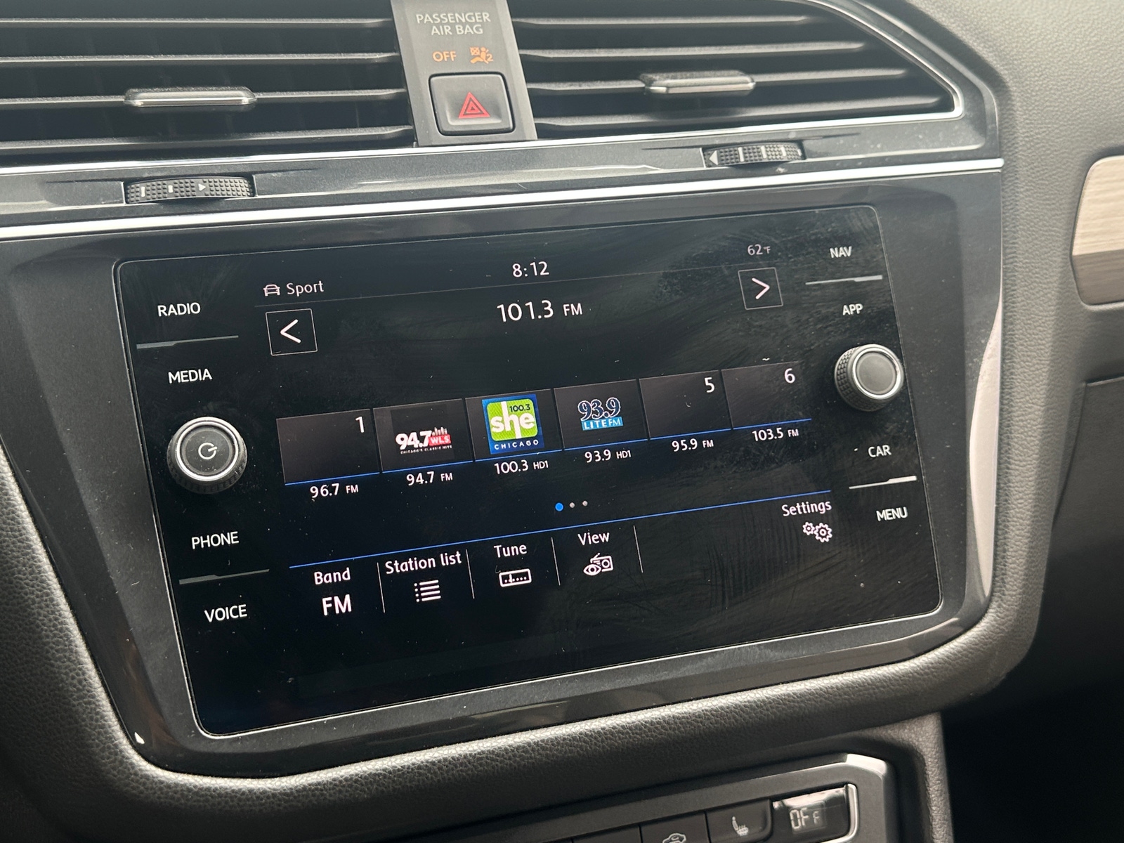 Thumbnail: 2019 Volkswagen Tiguan - 3