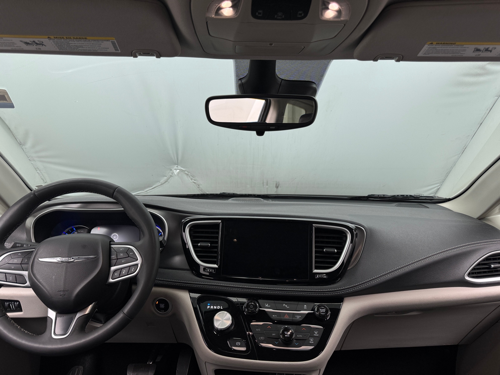 Thumbnail: 2024 Chrysler Pacifica - 2