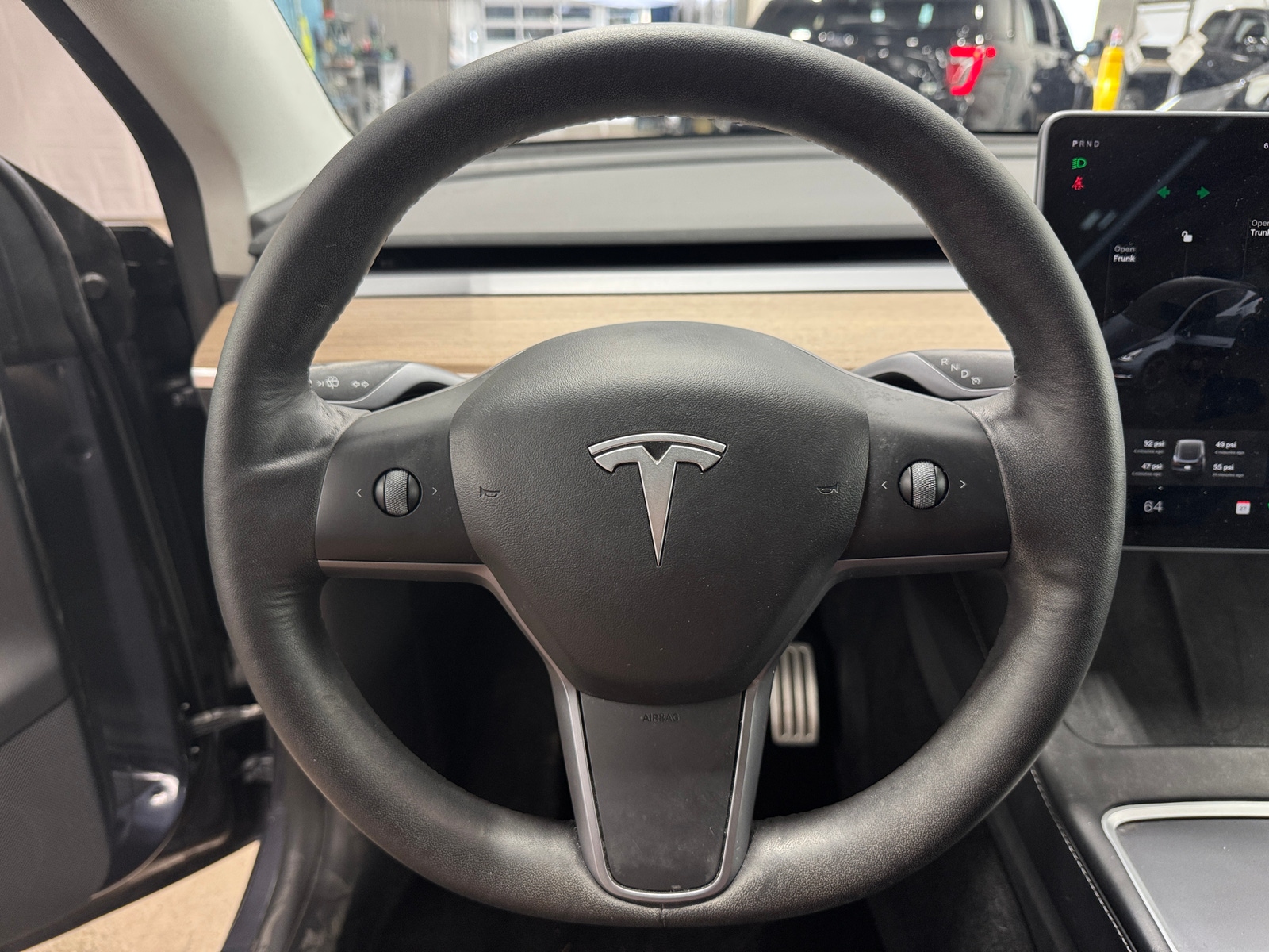 Thumbnail: 2022 Tesla Model Y - 4