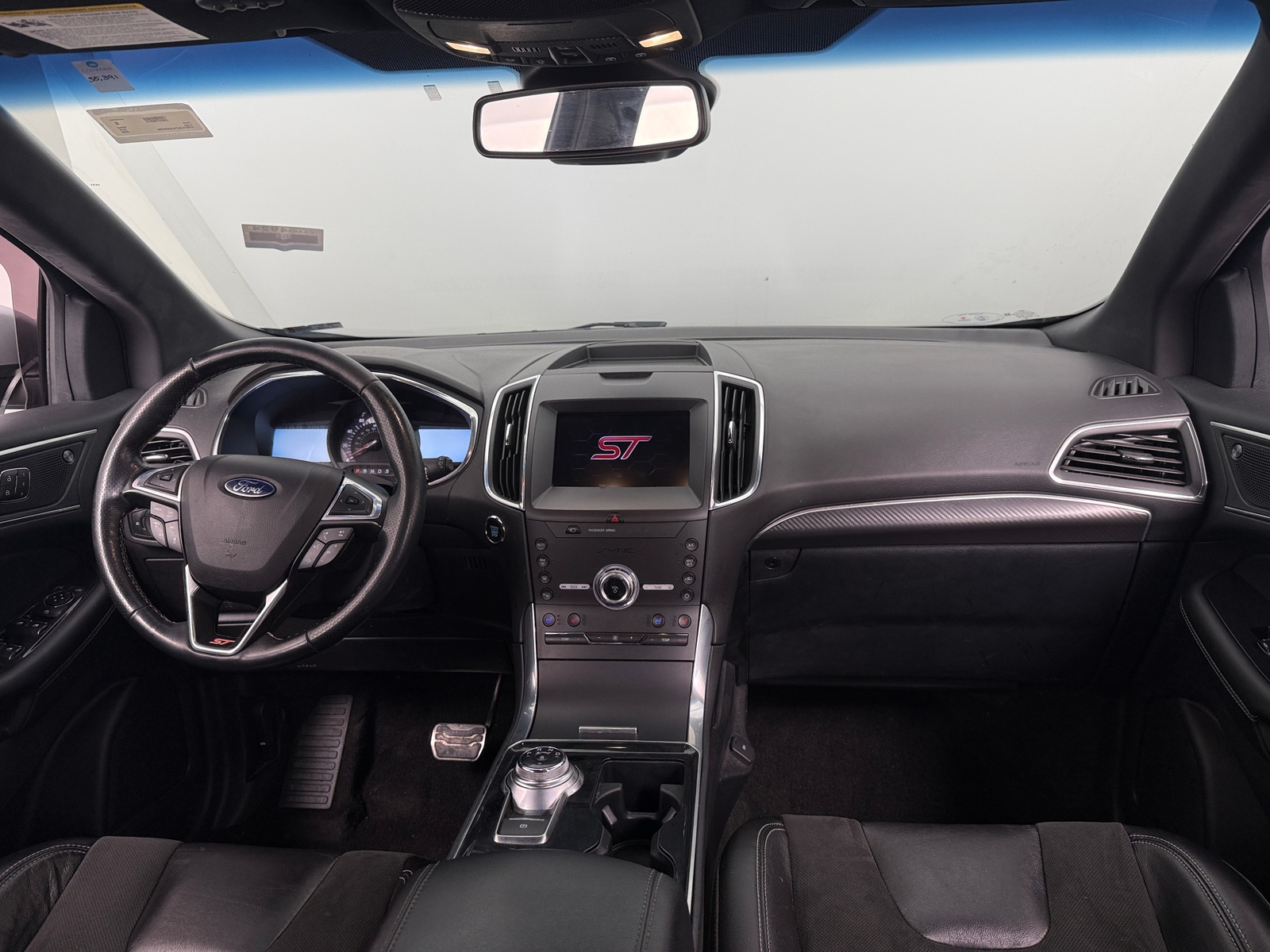 Thumbnail: 2020 Ford Edge - 2